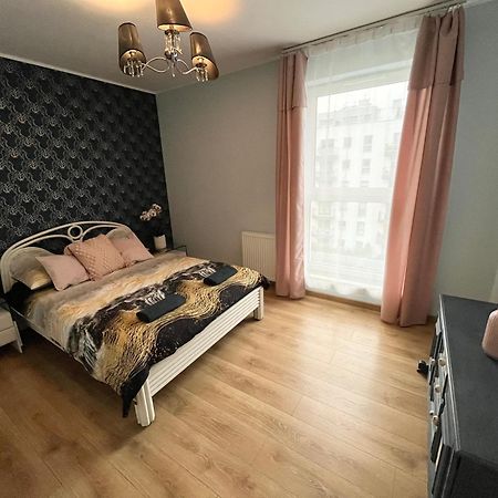 Oldtown Retro Apartment By Marina With Balcony For 6 People Gdańsk Buitenkant foto