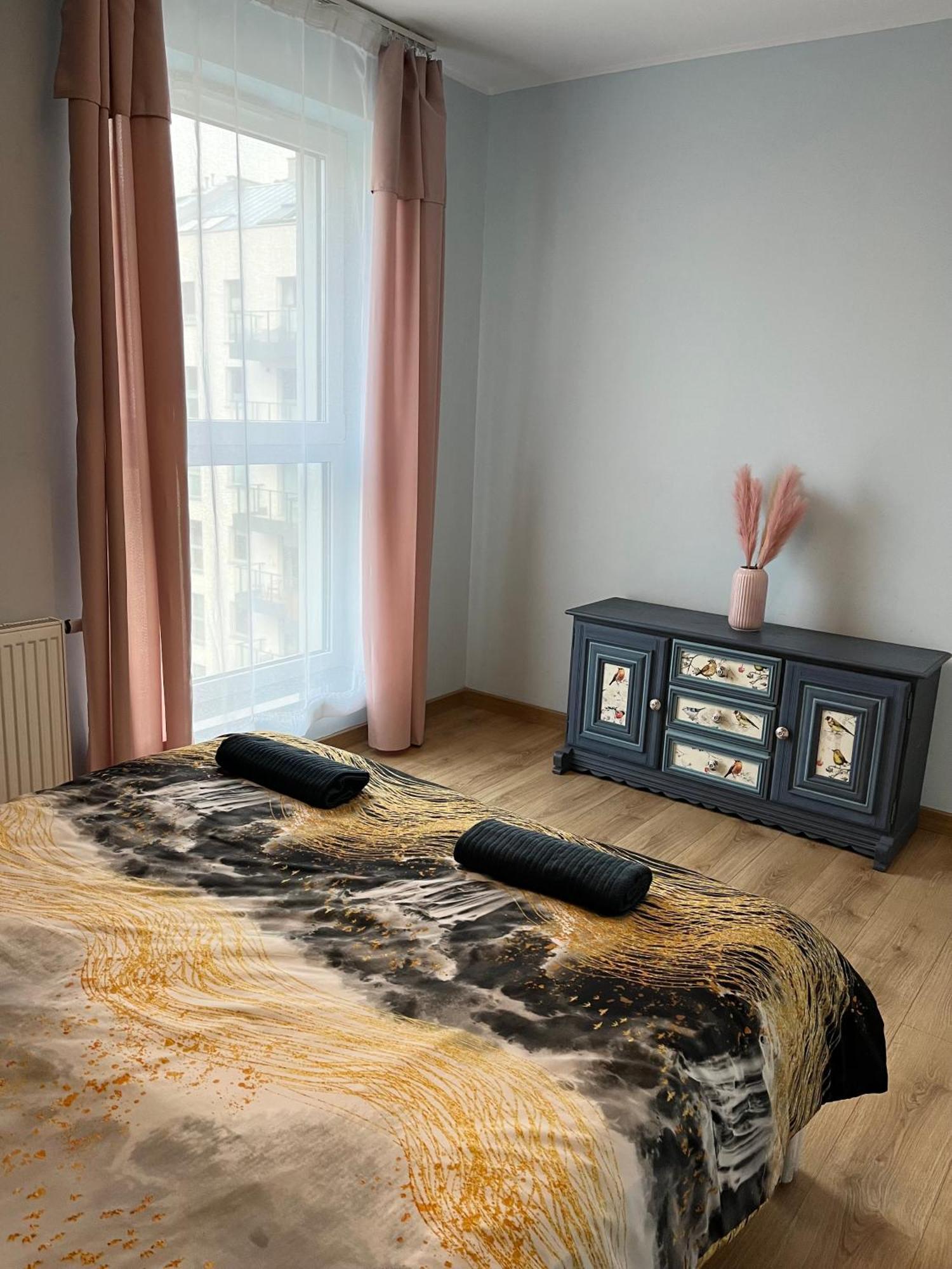 Oldtown Retro Apartment By Marina With Balcony For 6 People Gdańsk Buitenkant foto