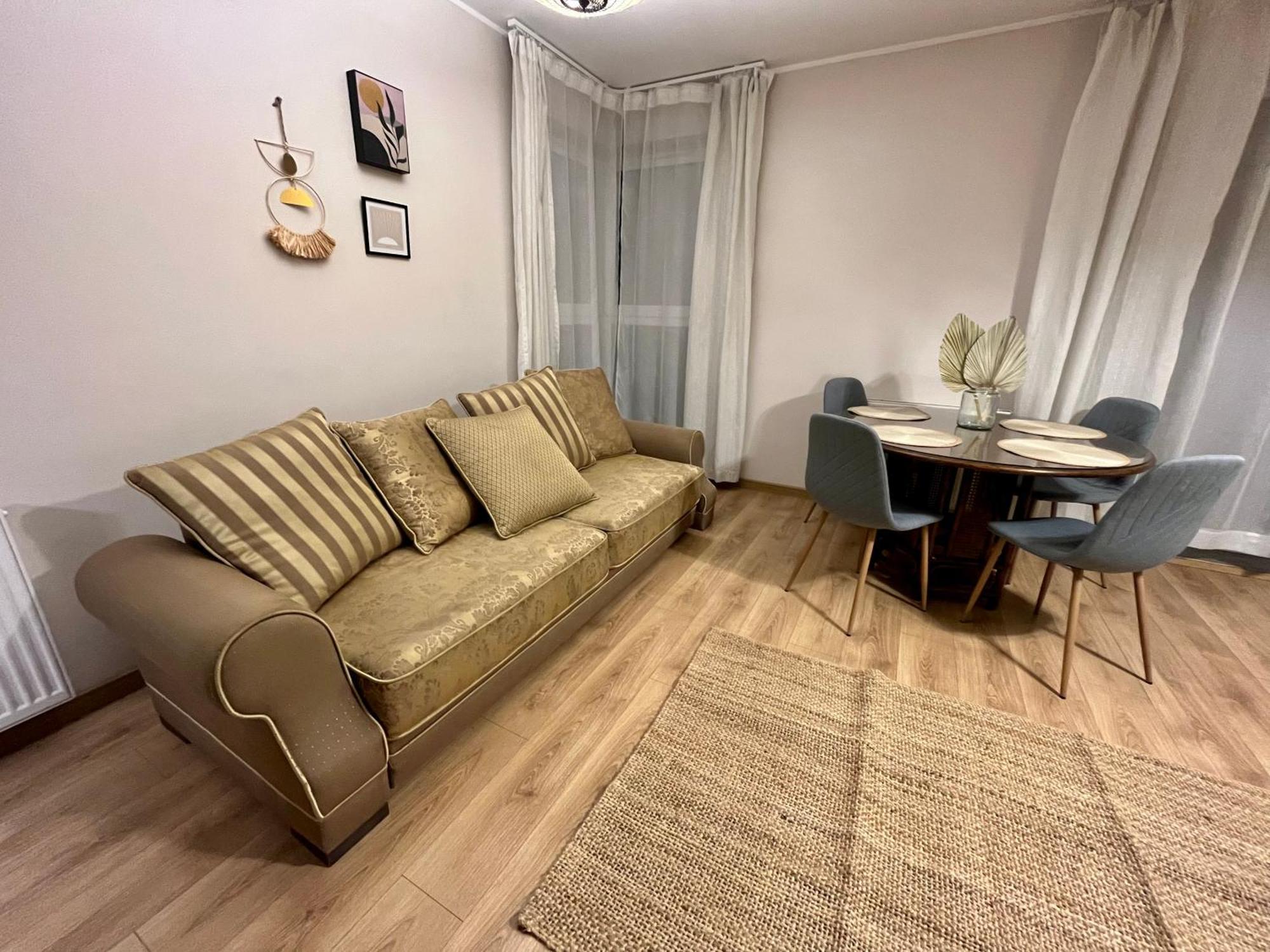 Oldtown Retro Apartment By Marina With Balcony For 6 People Gdańsk Buitenkant foto